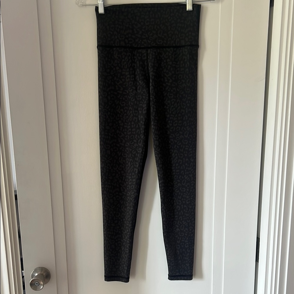 Aerie Black Leopard Print Leggings